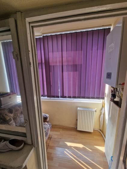 Apartament cu 2 camere decomandat în Hala Centrală