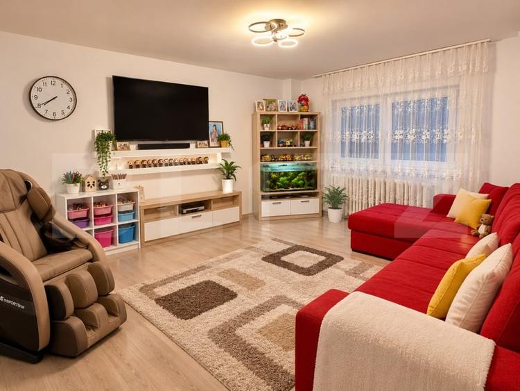 Apartament cu 4 camere decomandat, mobilat în Ampoi 2