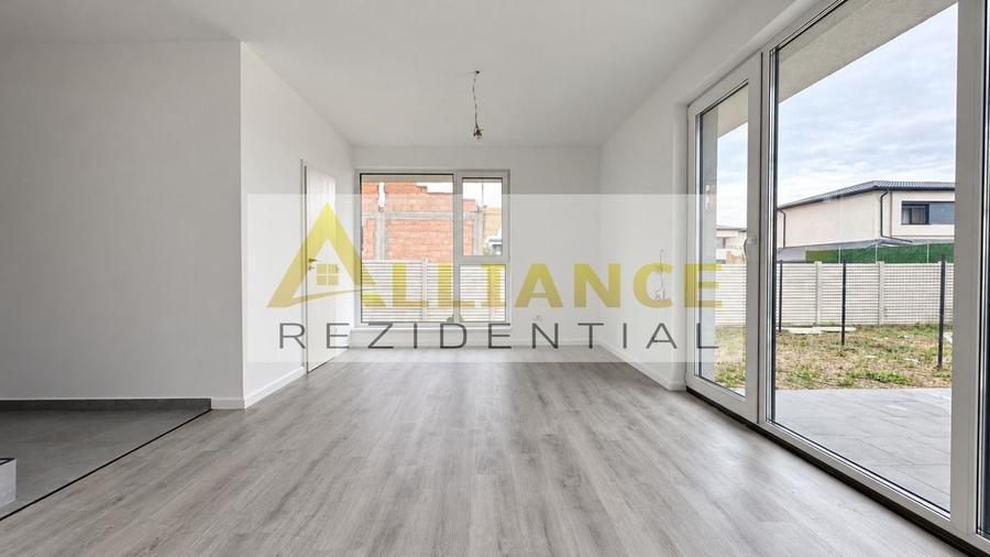 Duplex cu 4 camere cu Teren 160 Mp în Berceni