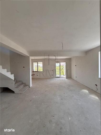 Casă cu 4 camere cu Teren 350 Mp în Central