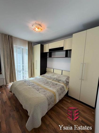 Apartament cu 3 camere decomandat în Universitate