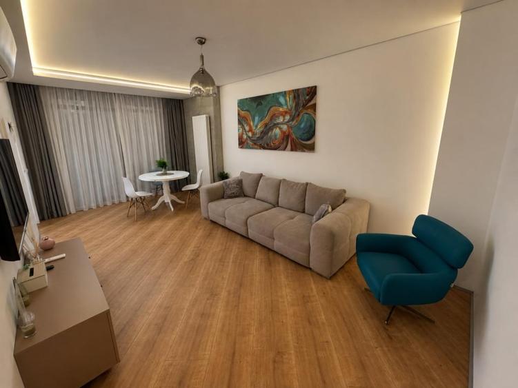 Apartament cu 2 camere, mobilat în Floreasca