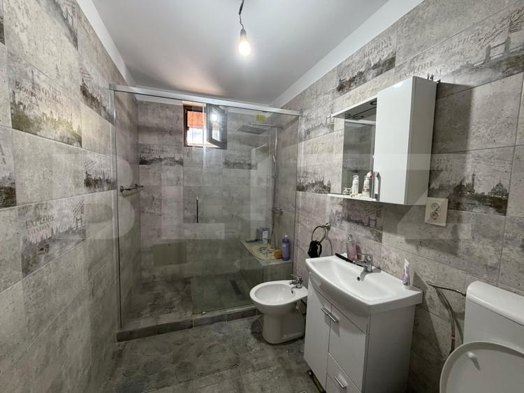 Casă individuală cu 3 camere cu Canalizare în Săcălaia