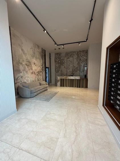 Apartament cu 2 camere decomandat, mobilat în Republicii
