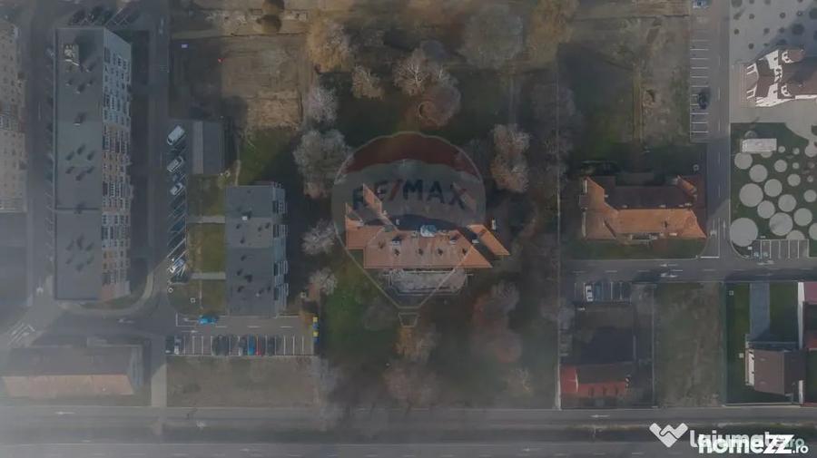 Casă cu 7 camere cu Teren 5861 Mp în Bod