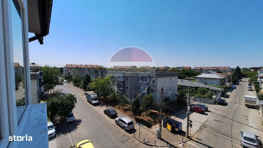 Apartament cu 3 camere de vanzare in zona Central - 1