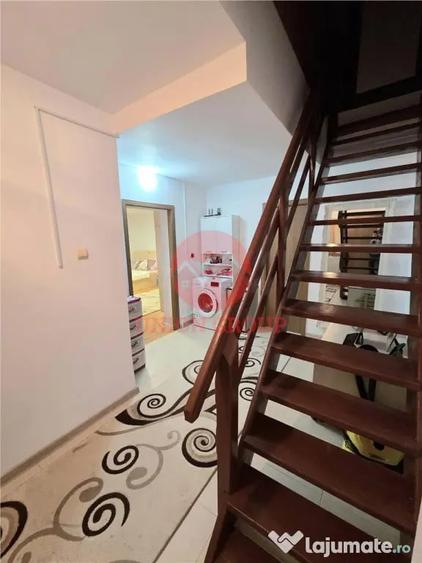Casă cu 5 camere cu Teren 593 Mp în Central
