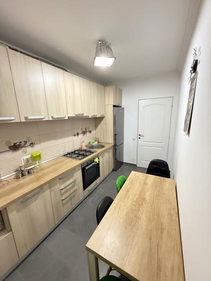Apartament cu 2 camere decomandat în Exterior Vest