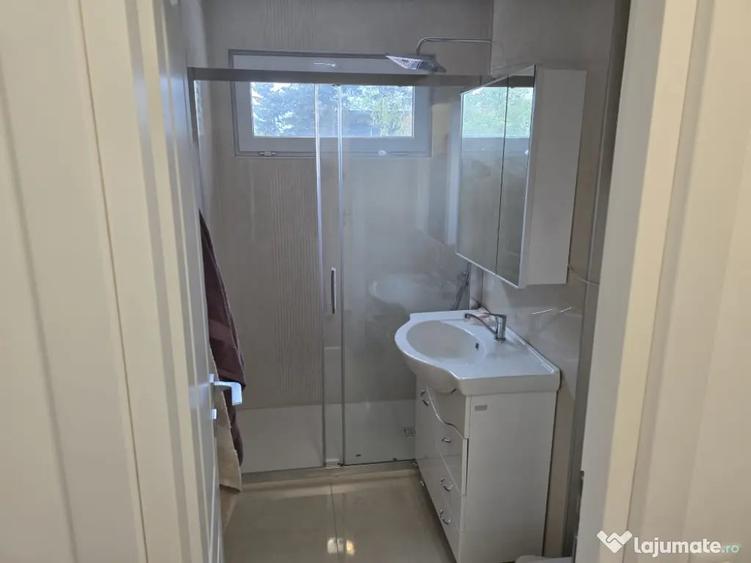Ofer spre inchiriere apartament cu 3 camere - 12