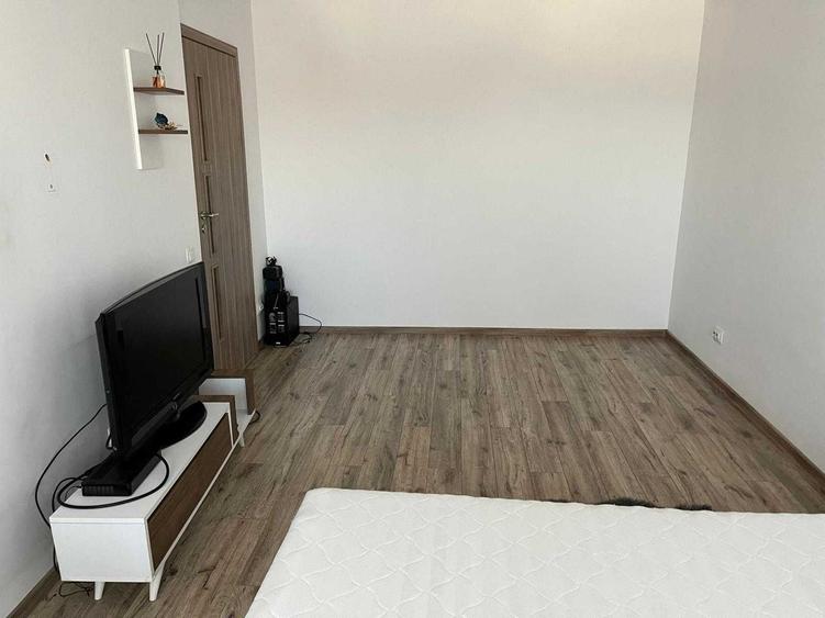 Garsonieră decomandată în Rahova