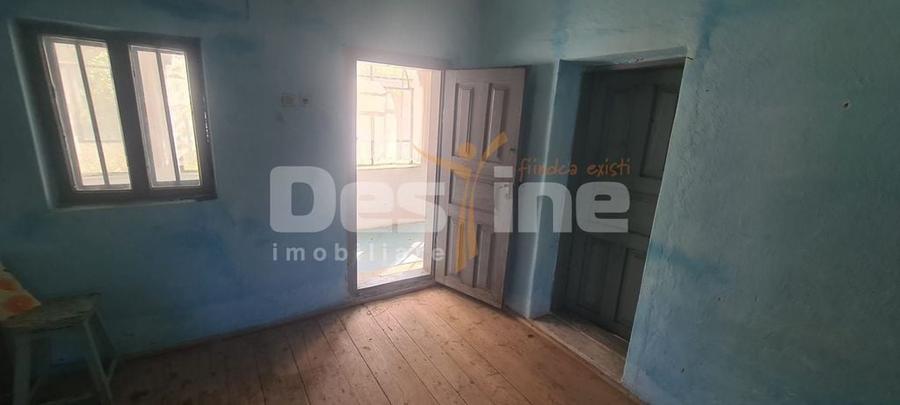Proprietate cu potential, casa, anexa si teren 985 mp, Ma... - 6