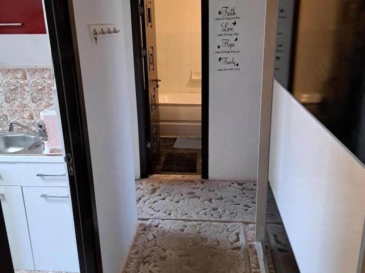 Apartament cu 2 camere decomandat în Burdujeni