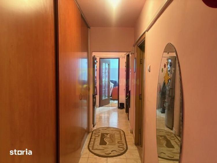 Apartament cu 3 camere decomandat în Pantelimon
