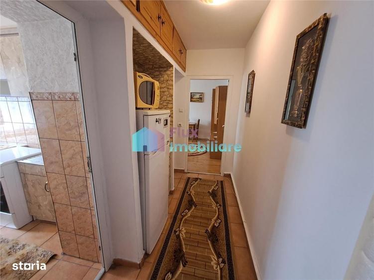 Apartament cu 2 camere nedecomandat în George Enescu