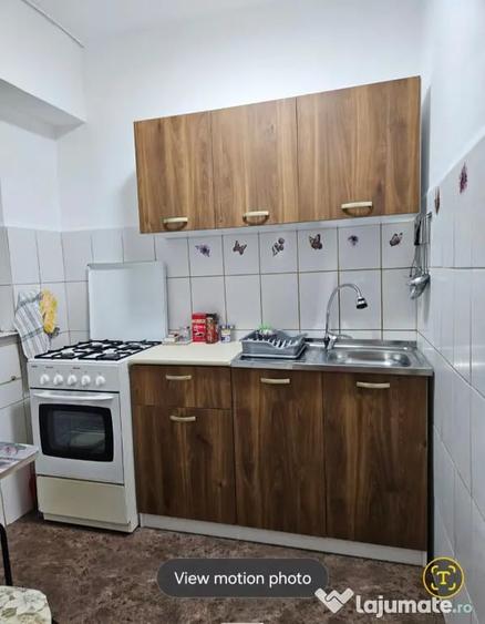 Apartament cu 2 camere semidecomandat în Central