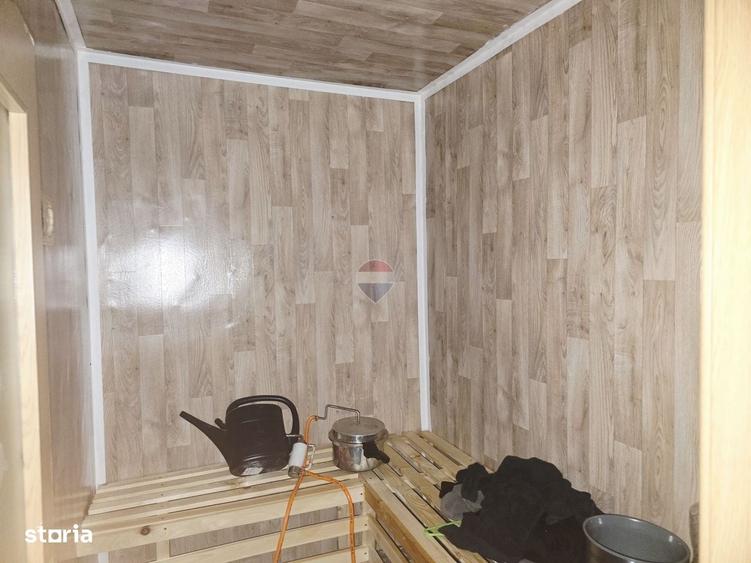 Spatiu comercial de 94mp de vanzare in zona 1 Mai - 16