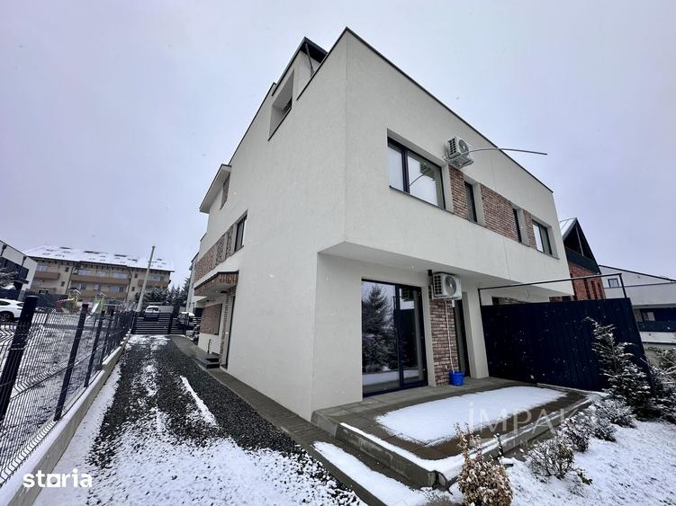 Casă cu 6 camere cu Teren 330 Mp în Europa
