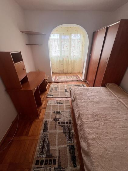 Apartament cu 2 camere semidecomandat în Blașcovici