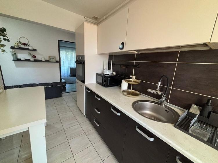 Apartament cu 2 camere decomandat în Ultracentral