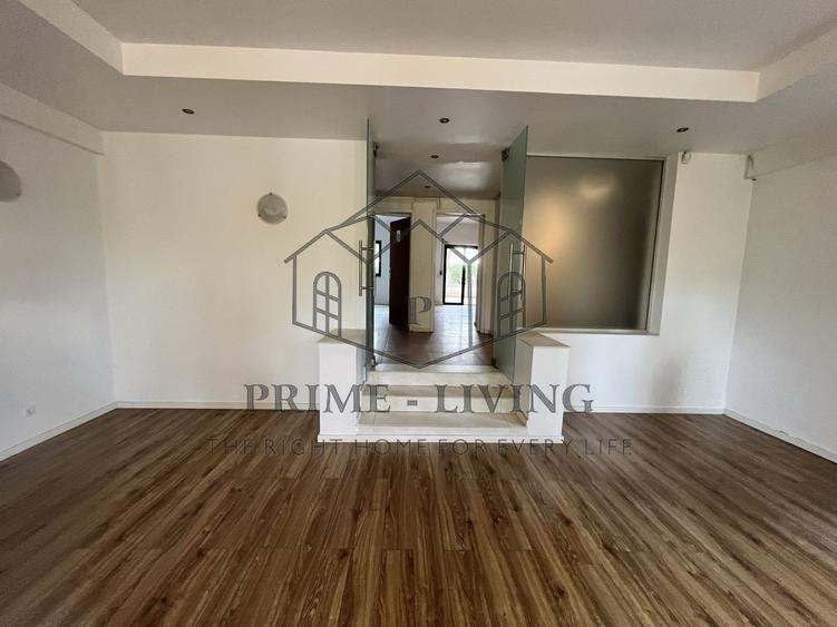 Duplex cu 6 camere cu Canalizare în Străulești