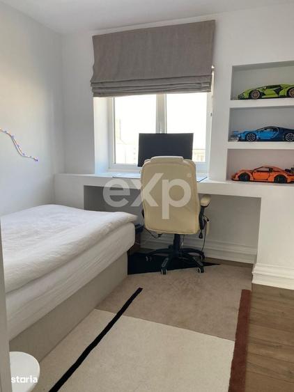 Apartament cu 4 camere în Central