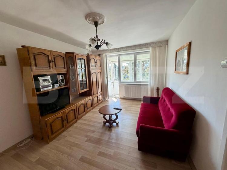 Apartament cu 2 camere semidecomandat, mobilat în Brazda lui Novac