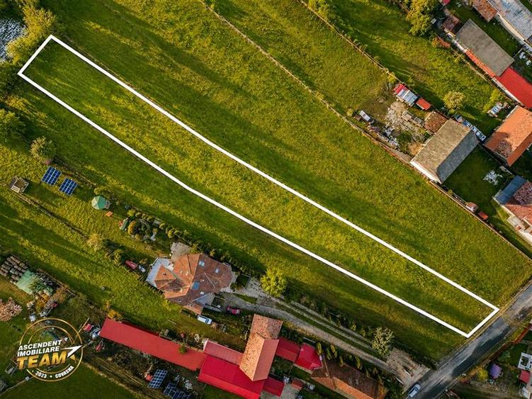 Teren agricol intravilan de 2059 mp, în Central
