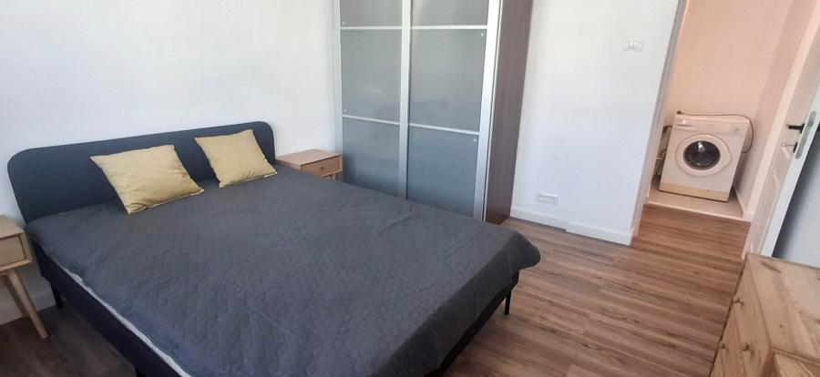Apartament cu 2 camere decomandat în Titulescu