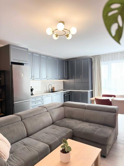 Apartament cu 2 camere decomandat în Torontalului