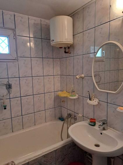 Apartament cu 2 camere decomandat în 1 Decembrie 1918