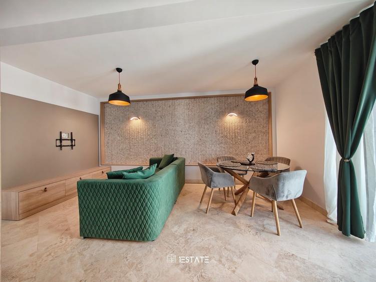 Apartament cu 3 camere decomandat, mobilat în Parcul Carol