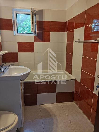 Apartament cu 2 camere decomandat, mobilat în Lunei