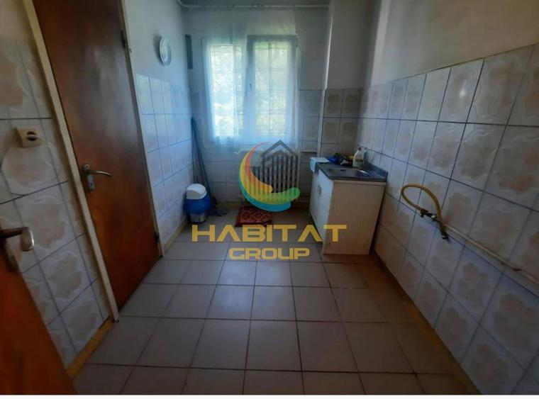 Apartament cu 3 camere decomandat în Brâncoveanu