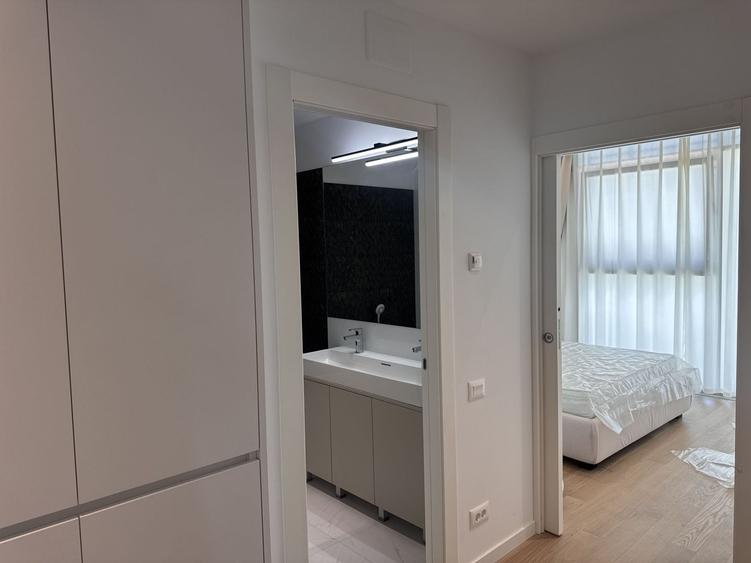 Apartament cu 4 camere în Floreasca