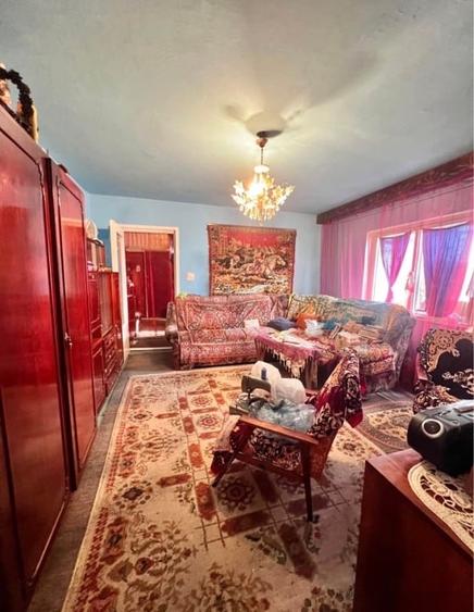 Apartament cu 2 camere semidecomandat, mobilat în 6 Vânători