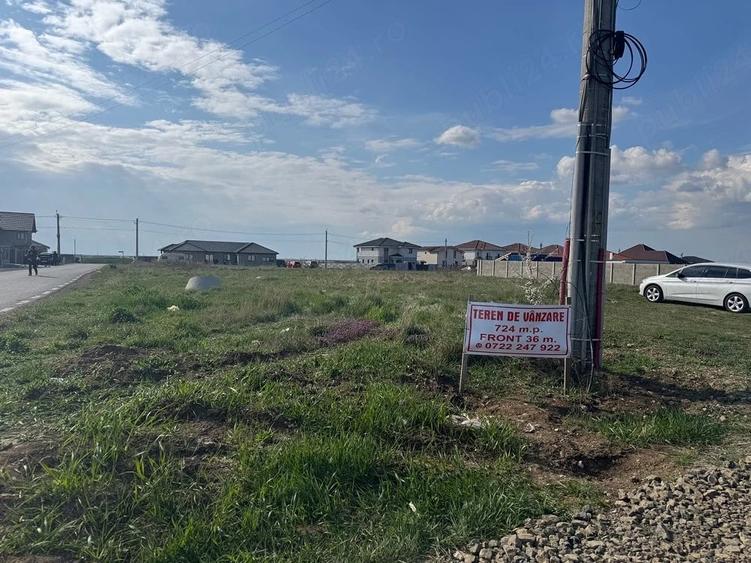 Teren de 724 mp, în Sânandrei