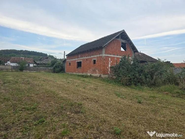 Casa loc SUMUGIU , sc 200 mp , parte veche si noua, ter 2670, sosea - 12