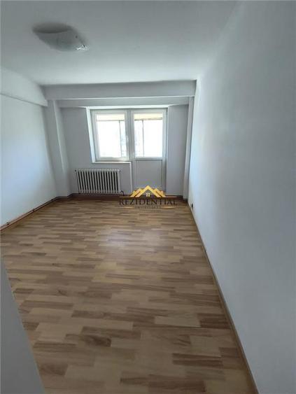 APARTAMENT 3 CAMERE - CENTRAL - 3