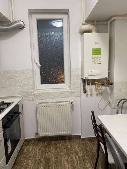 Inchiriez apartament 2 Camere Loc Parcare - 5