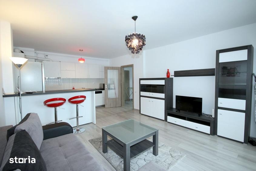 Apartament cu 2 camere semidecomandat, mobilat în Mărăști