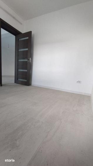Apartament cu 3 camere în Rediu