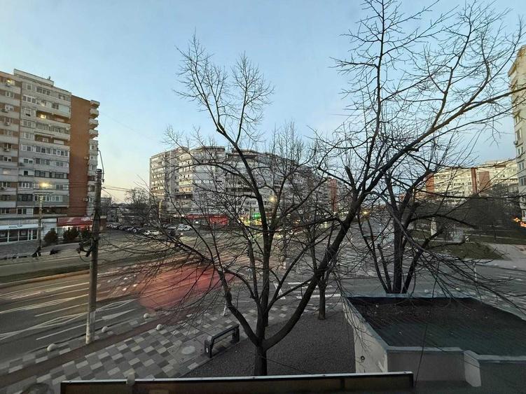 Apartament cu 2 camere decomandat în Ultracentral