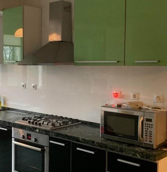 Casă individuală cu 5 camere cu Garaj în Copou