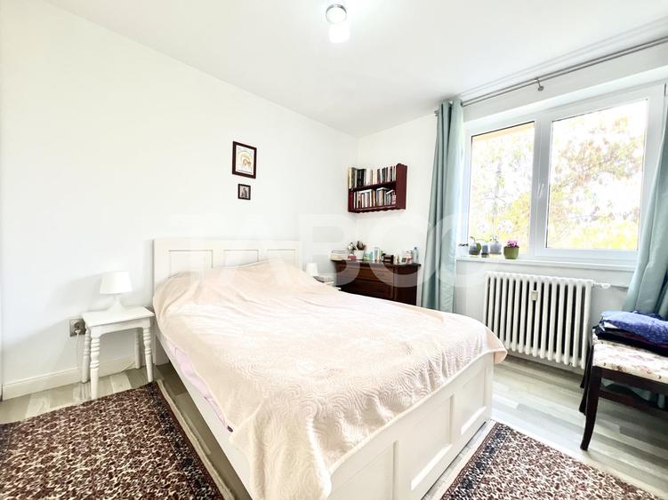 Apartament cu 2 camere semidecomandat, mobilat în Grigorescu