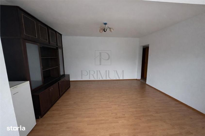 Apartament cu 3 camere decomandat, mobilat în Dorobanților