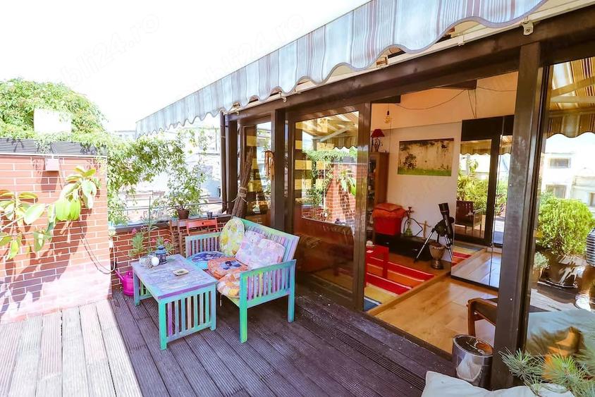 Apartament cu 3 camere decomandat în Universitate
