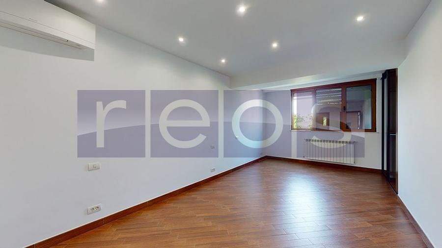 Apartament cu 3 camere decomandat în Beller