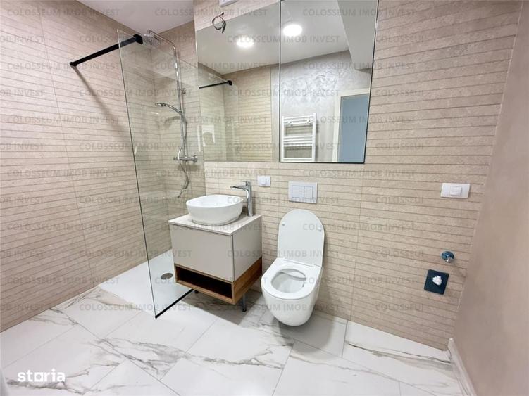 Apartament cu 3 camere decomandat în Tractorul