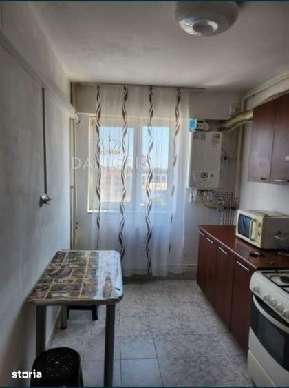 Apartament cu 2 camere decomandat în Tomis I