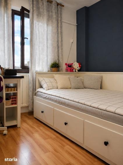 Apartament cu 3 camere decomandat în Cantacuzino